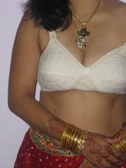 Download Sex Images Desi Bhabhi Blouse..