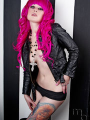 Killer Pink Hair Kelly Eden Sizzling..