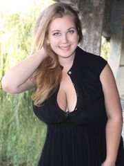 Big-chested Russian Women: Elena M